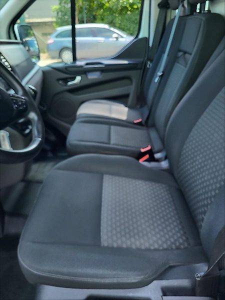 Ford Transit Custom 2,0 - fotka 9 z 10