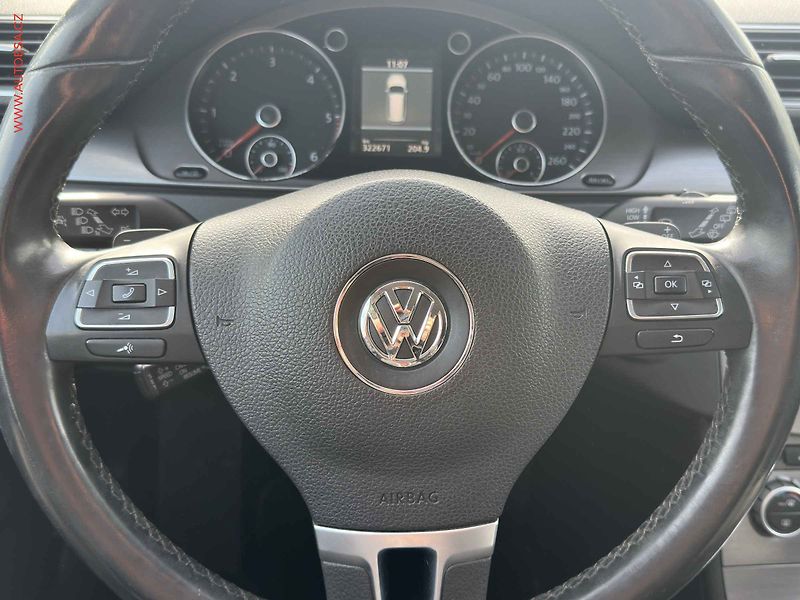 Volkswagen Passat (2012) 2.0TDi 4x4, DSG, bixen, navi - fotka 12 z 24