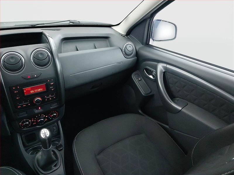 Dacia Duster (2015) 1.6 16V, Tempomat - fotka 8 z 15