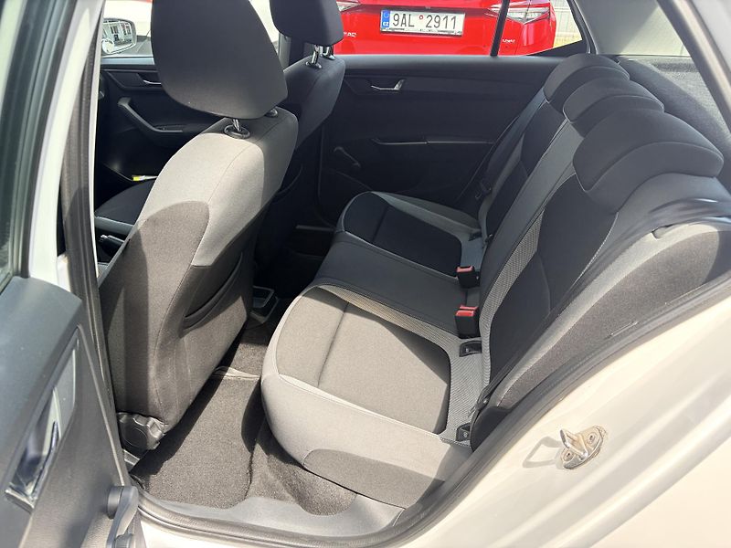 Škoda Fabia 1.4TDI - fotka 20 z 27
