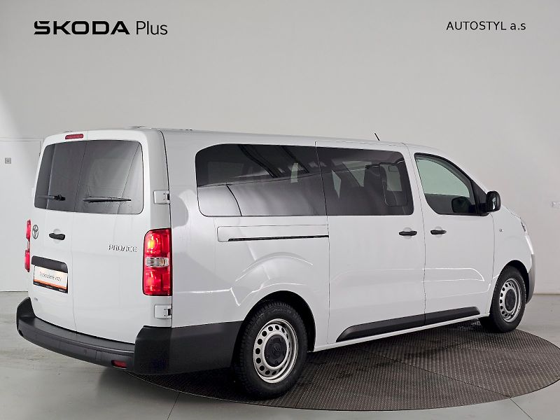 Toyota ProAce Verso (2024) 2.0D 140k L2 COMBI 8MÍST - fotka 2 z 24