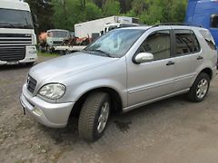 Mercedes-Benz Třídy M (2002) ML 270 KLIMA AUTOMAT - fotografie inzerátu
