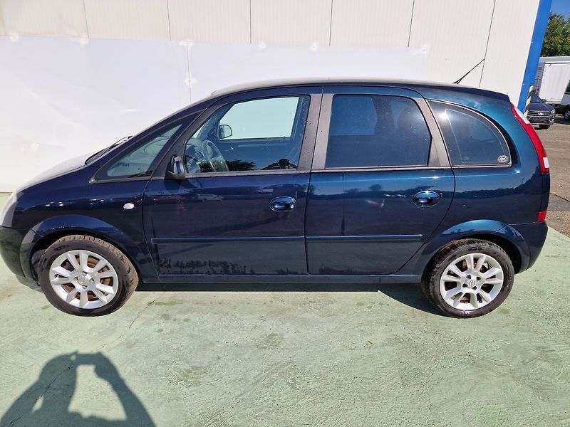 Opel Meriva 1.6 16V Automat - fotka 6 z 28