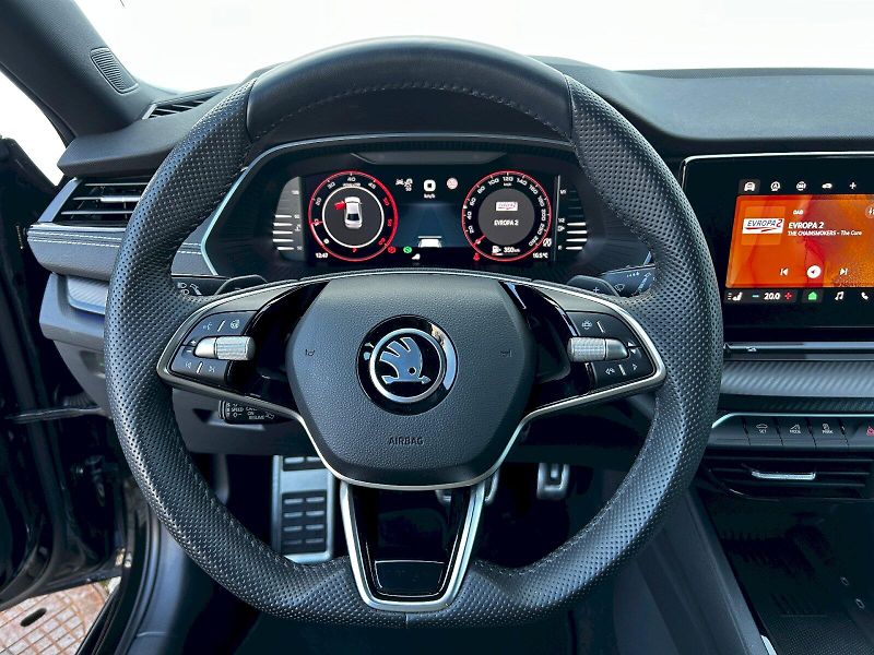 Škoda Octavia (2024) 2.0 TDI 110kW DSG Sportline - fotka 8 z 35