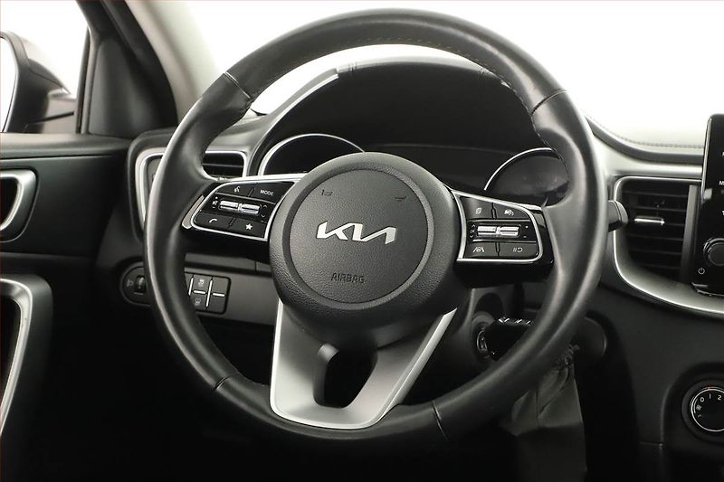 Kia Ceed (2023) Spin 1.0 T-GDI, SPIN, DPH - fotka 8 z 13
