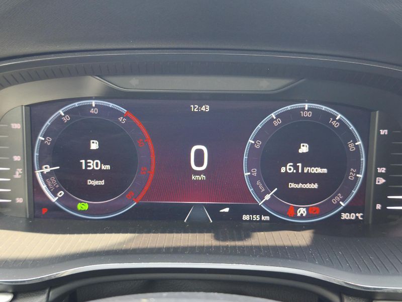 Škoda Octavia 2021 ČR 2.0 TDI DSG STYLE - fotka 10 z 31