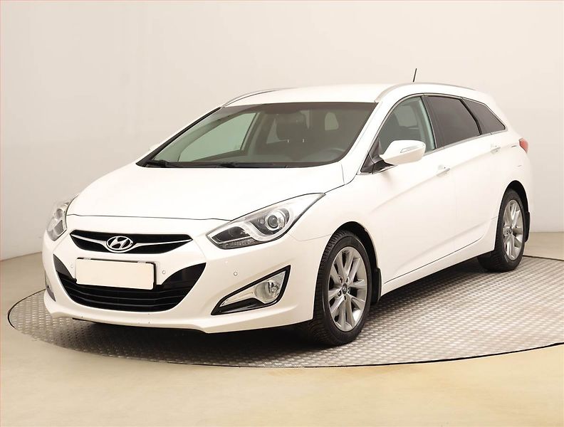 Hyundai i40 (2014) 1.7 CRDi, ČR,1.maj, Serv.kniha - fotka 2 z 21