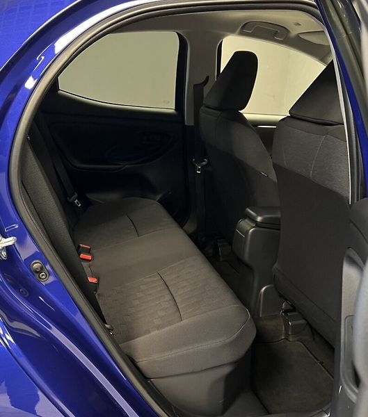 Toyota Yaris 1,5 Hybrid AT Style - fotka 12 z 16