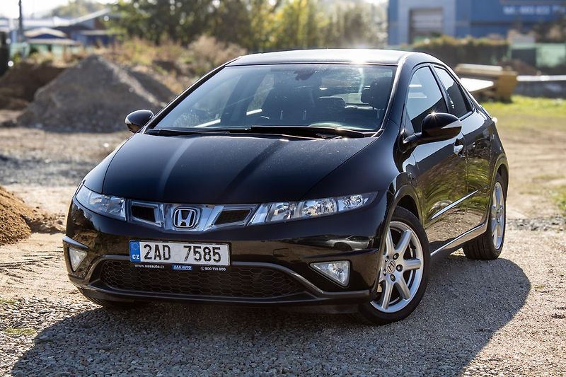 Honda Civic - fotografie inzerátu