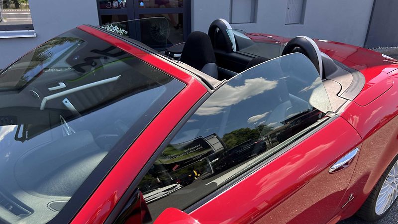 Alfa Romeo Spider 3.2 V6 JTS Q4 191kW - fotka 22 z 24