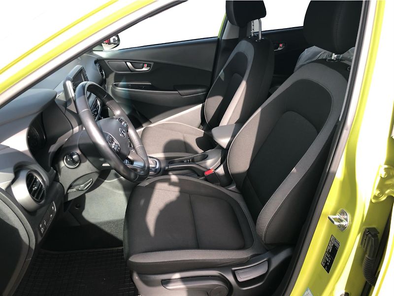 Hyundai Kona 1,6 CRDI 4x4 AT - fotka 11 z 27