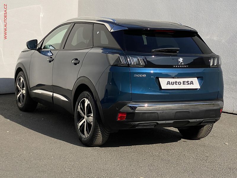 Peugeot 3008 (2021) 1.2PT, Road Trip, AT, LED - fotka 6 z 17