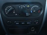Suzuki Jimny (2009) 1.3 16V, 4X4 - náhled 15