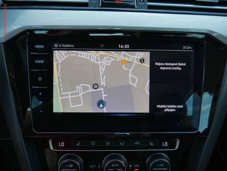 Volkswagen Passat (2019) 2.0TDi, DSG, LED, navi - fotka 11 z 13