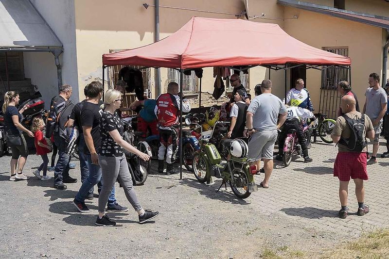První červencová sobota byla v Rychtářově ve znamení mopedů. Moped rallye ho ovládla s čtyřiadvacátým ročníkem.