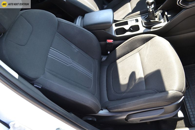 Hyundai Tucson 1.6CRDi SMART - fotka 12 z 55