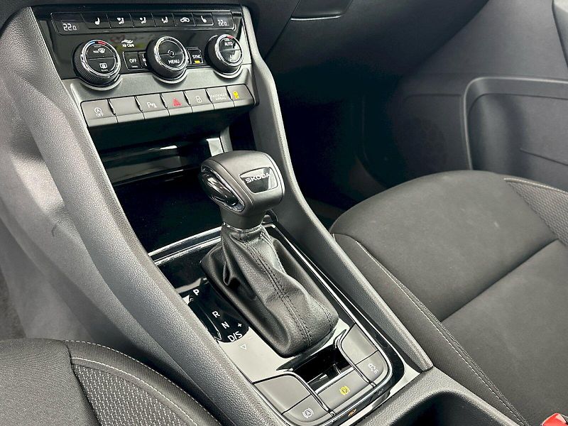 Škoda Karoq (2024) DSG 1.5TSI 110kW Selection Fre - fotka 19 z 28