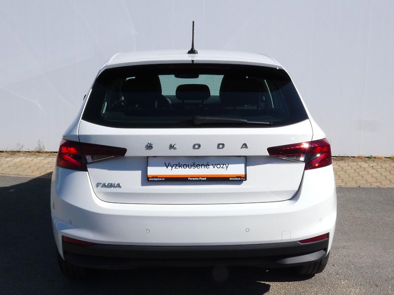 Škoda Fabia IV AmbitionPlus 1.0 TSI /70kW - fotka 11 z 29