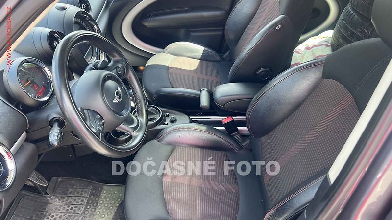 Mini Countryman (2016) 2.0 SD, AT, navi, bixen - fotka 3 z 3