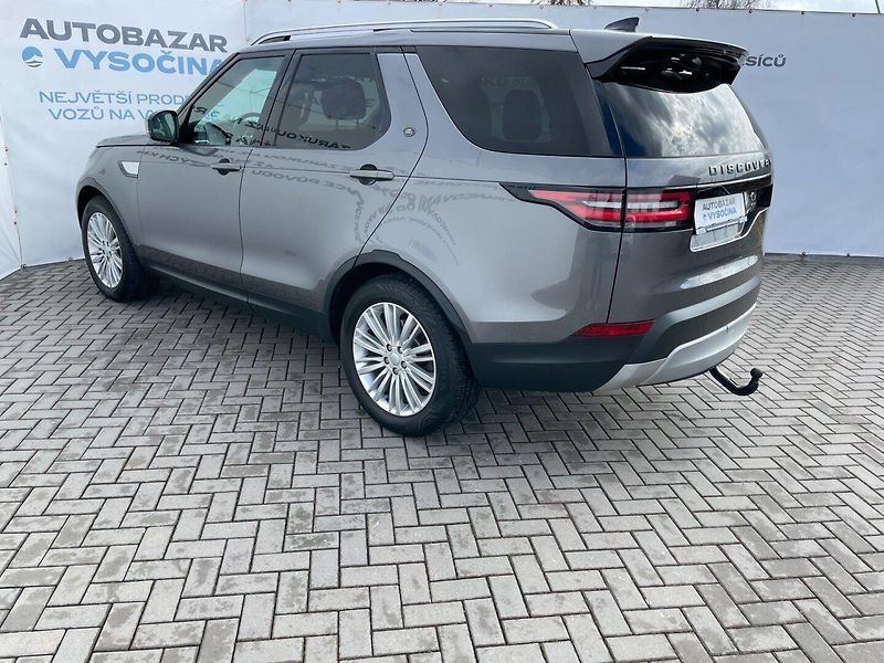 Land Rover Discovery (2017) 3.0Td6 190kW HSE LUXURY - fotka 6 z 44