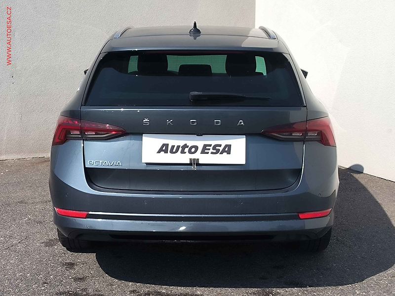 Škoda Octavia (2021) 2.0 TDi, ČR, Stylem, DSG, LED - fotka 5 z 30