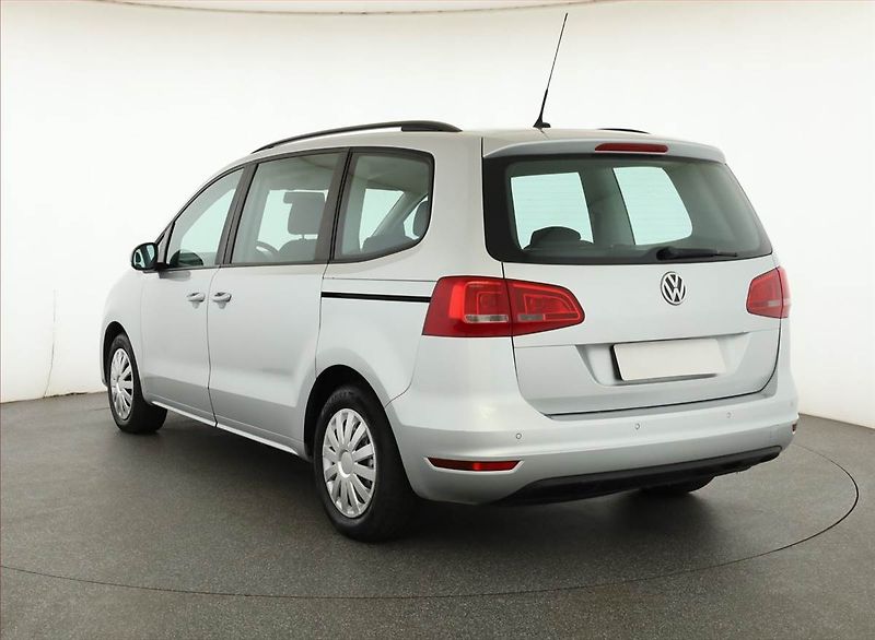 Volkswagen Sharan (2013) 2.0 TDI, Serv.kniha, Tempomat - fotka 4 z 13