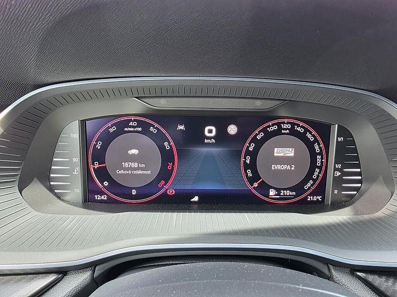 Škoda Octavia Combi DSG 2,0 TSi 195 kW RS - fotka 8 z 24