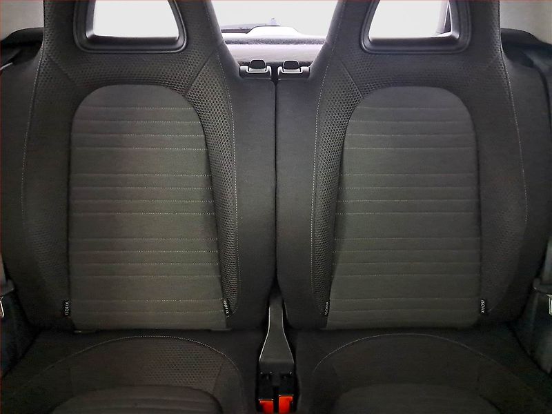Volkswagen Scirocco (2010) Sport 1.4 TSI, Park. senzory - fotka 10 z 17