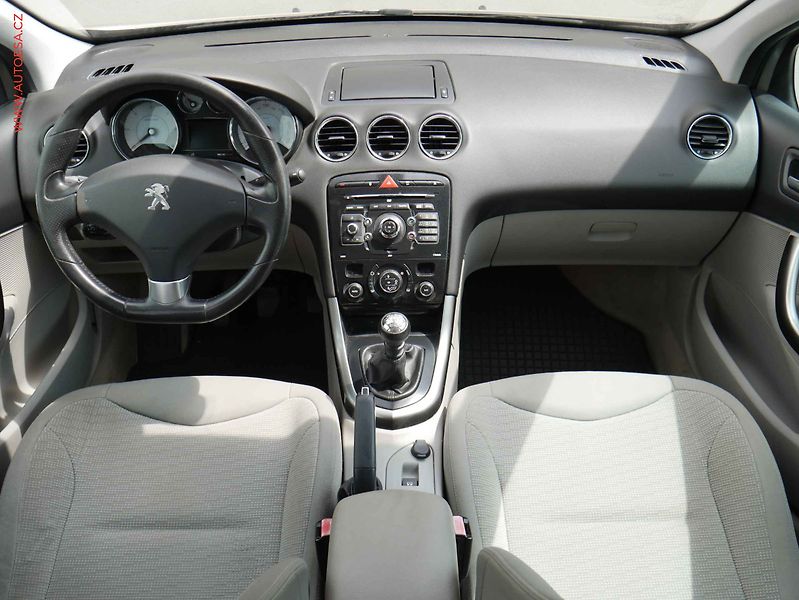 Peugeot 308 (2011) 1.6HDI, STK5/28 - fotka 8 z 17