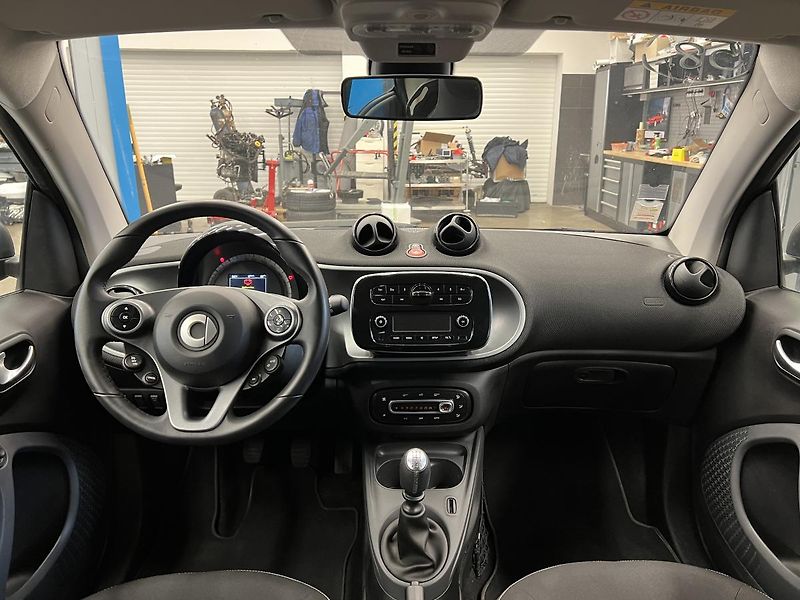 Smart Fortwo 0.9l 66 kW - fotka 8 z 14