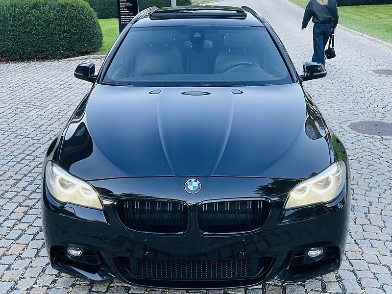 BMW Řada 5 530D AUT XDRIVE TAŽNÉ M-PAKET - fotka 6 z 48