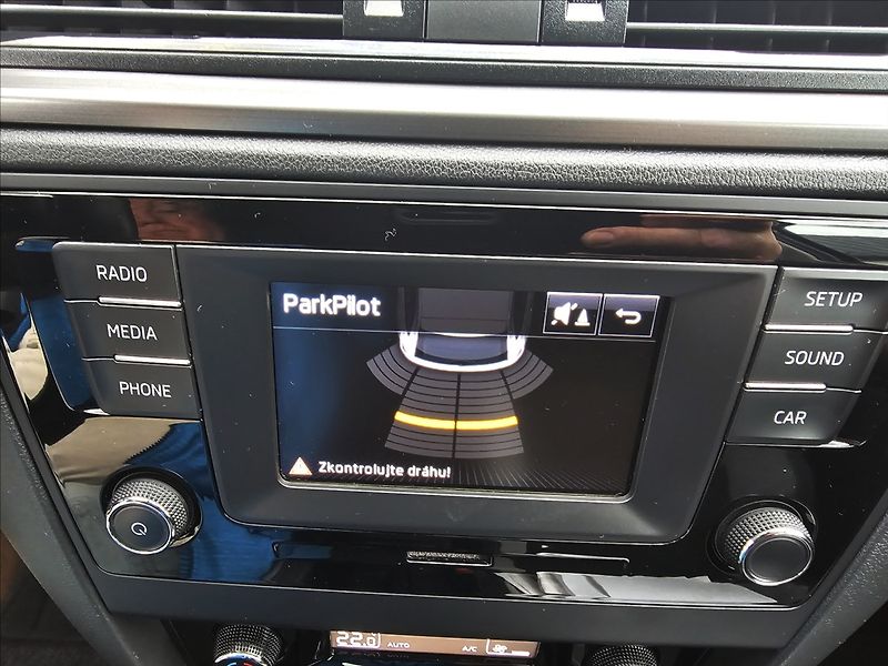 Škoda Rapid 1,2 TSi 66KW Joy DIG.KLIMA STK - fotka 46 z 46
