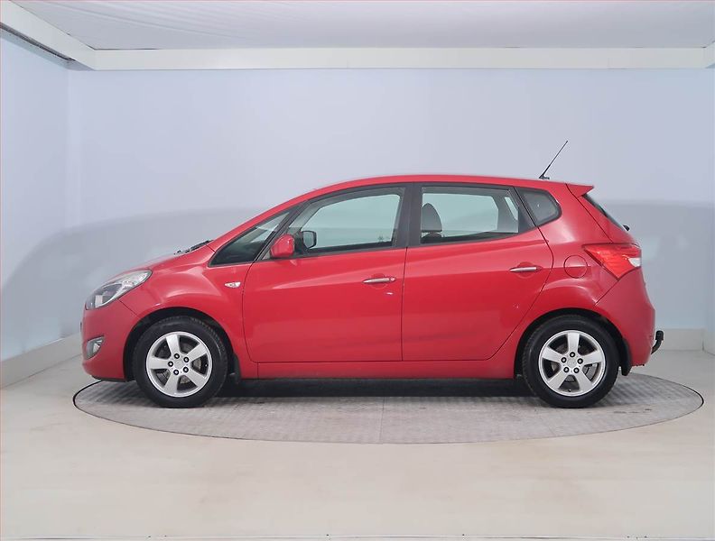 Hyundai ix20 (2012) 1.4 CVVT - fotka 3 z 16