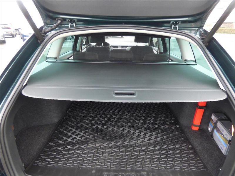 Škoda Octavia 2,0 TDI DSG,LED,Navigace  Ambi - fotka 12 z 55