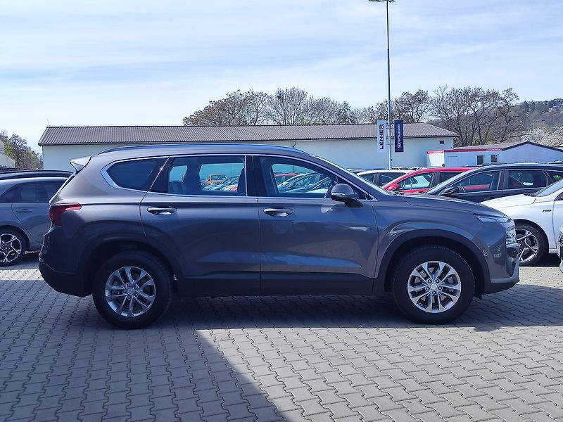 Hyundai Santa Fe 2.2 CRDi/142kW Comfort DCT - fotka 4 z 29