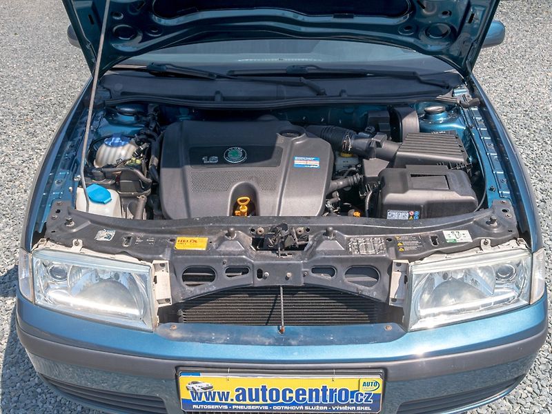 Škoda Octavia (2003) 1.6MPI 75KW – PO ROZVODECH - fotka 27 z 30