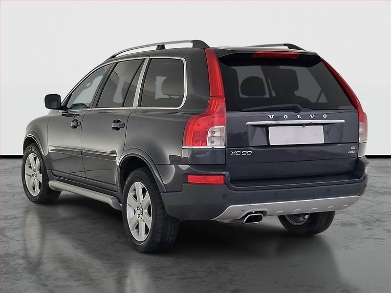 Volvo XC90 (2010) D5, 4X4, Automat, 7 míst - fotka 4 z 21