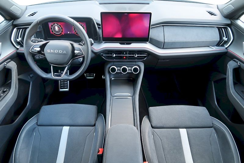 Škoda Kodiaq (2025) SportLine 2,0 TDi/110 kW  DSg - fotka 9 z 32