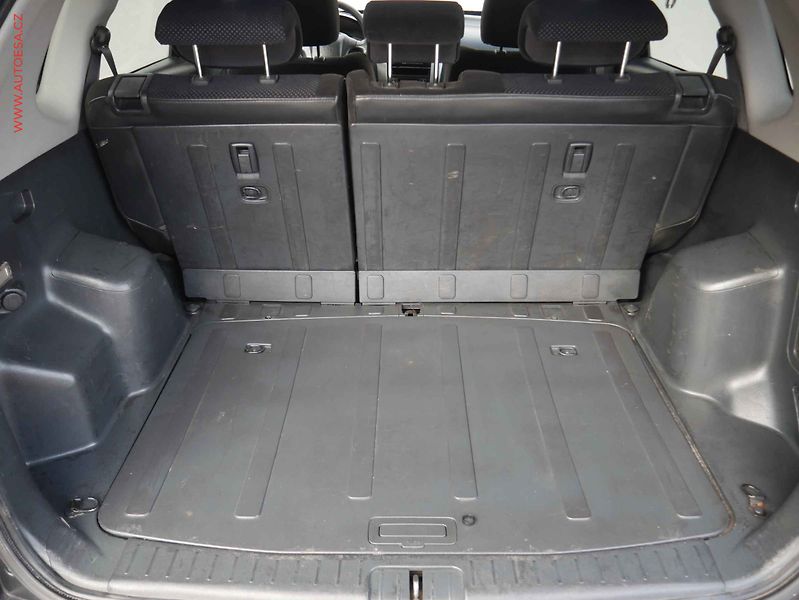 Hyundai Tucson (2010) 2.0 i 4x4, AAC - fotka 7 z 18