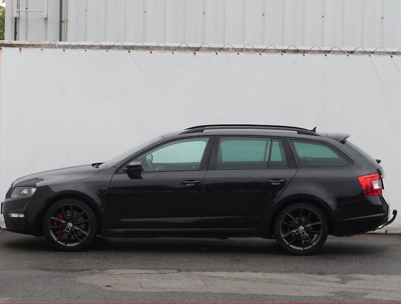 Škoda Octavia (2015) RS 2.0 TSI, Automat, Kůže - fotka 3 z 22