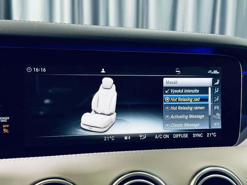 Mercedes-Benz Třídy S (2018) S63 COUPE CARBON EXT+INT MAX V - fotka 38 z 48