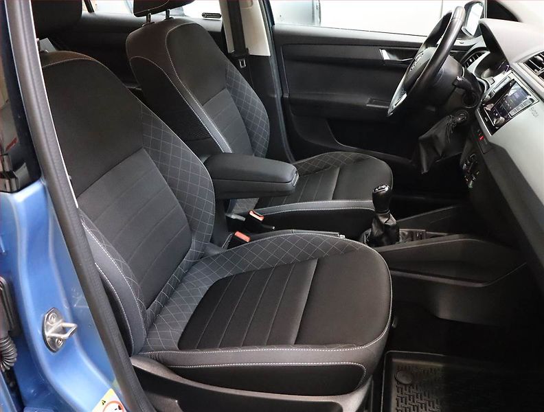Škoda Fabia (2019) 1.0 - fotka 9 z 18