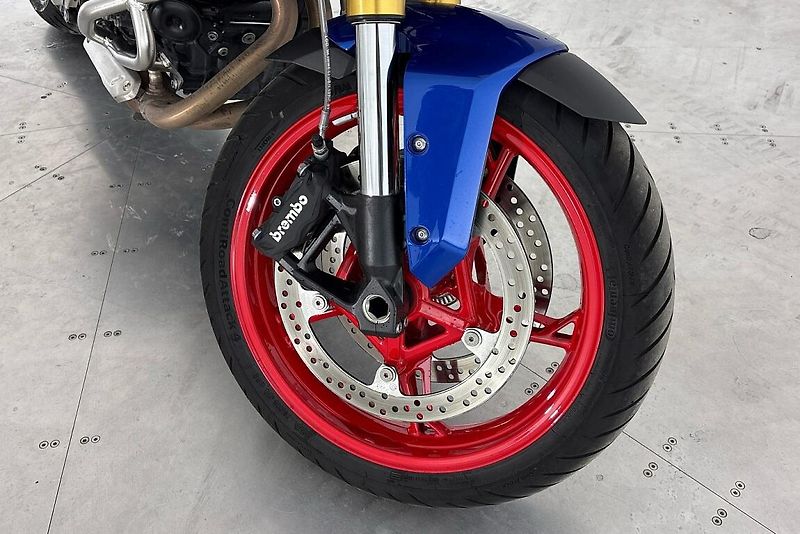 BMW MOTO F 900 XR - fotka 8 z 14