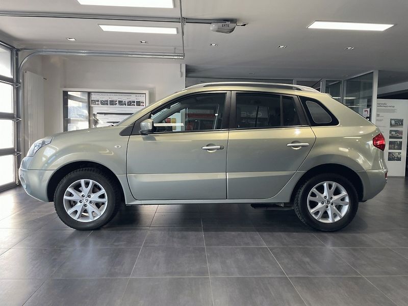 Renault Koleos (2008) Dynamique 2,0dCi 150k 4x4 - fotka 2 z 23