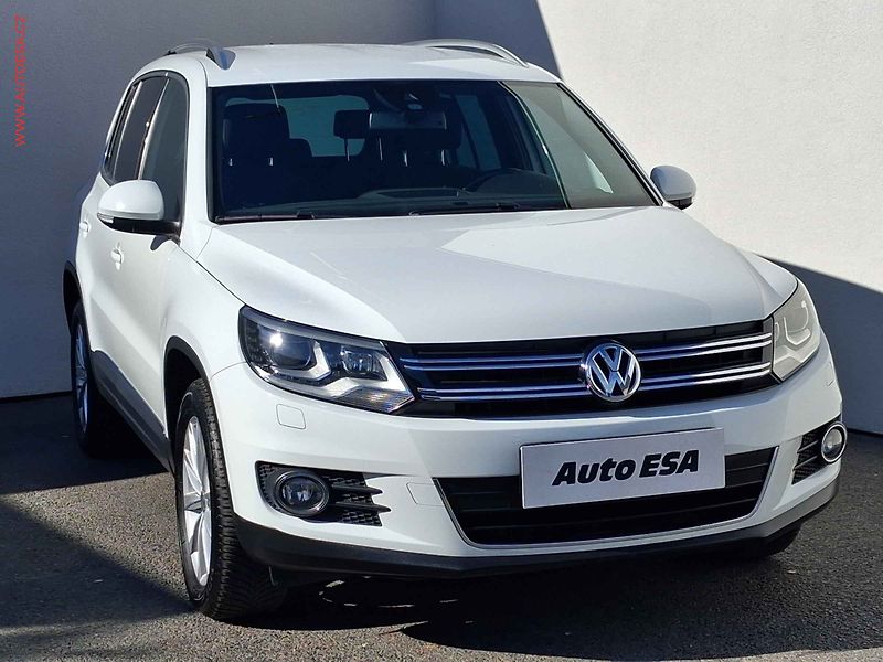 Volkswagen Tiguan (2015) 2.0 TDi 4x4, Sport&Style - fotografie inzerátu