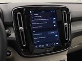 Volvo XC40 B4 DARK ULTRA AUT CZ - náhled 52