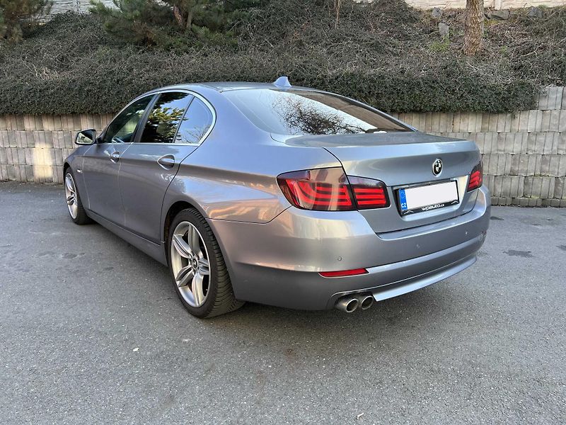BMW Řada 5 530d 190 kW NOVÁ STK - fotka 5 z 15