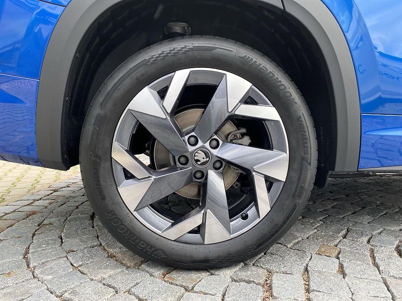 Škoda Kodiaq (2025) 2,0 TDI 142 kW 4x4 DSG Sportli - fotka 36 z 40