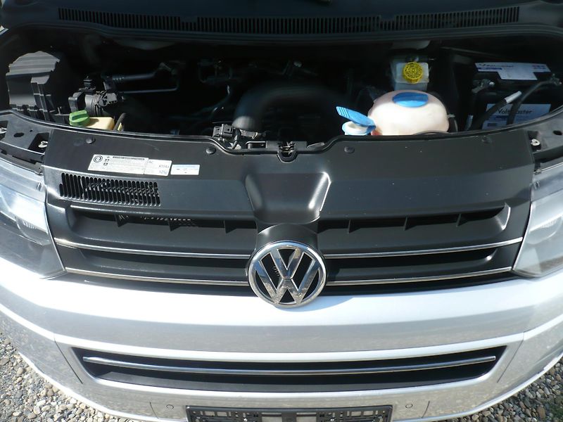 Volkswagen Transporter 2.0TDI 103Kw 5Míst Long Klima - fotka 24 z 24