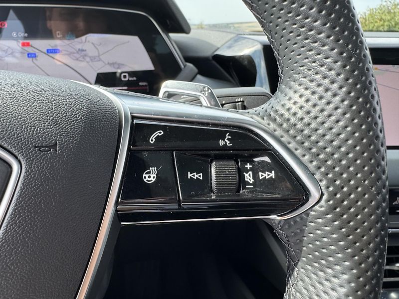Audi e-tron GT Quattro HUD 360 Vzduch SoH 91% - fotka 52 z 58